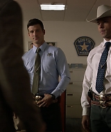 911LoneStarS05E08-342.jpg