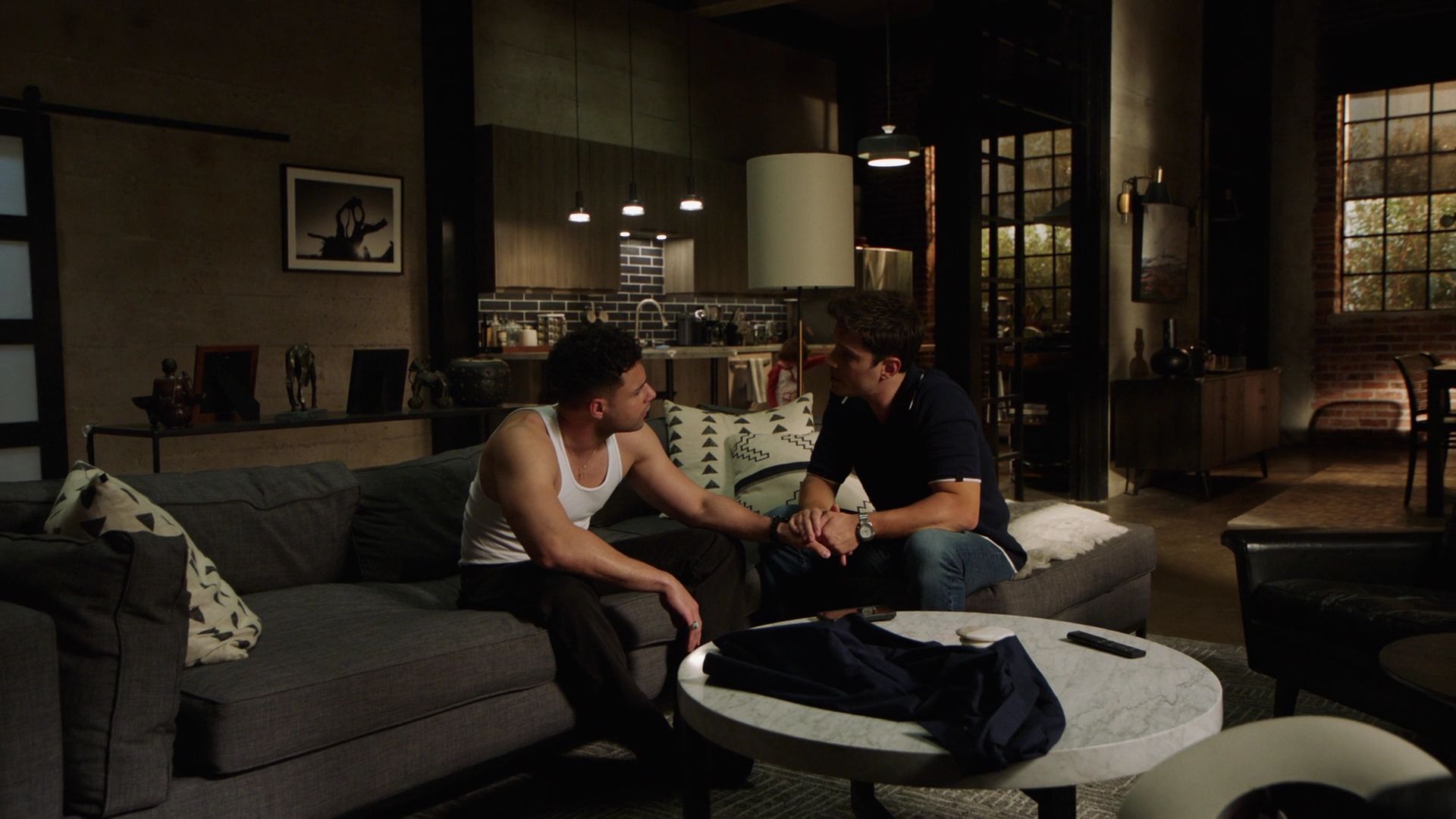 911LoneStar-S05E12-179.jpg
